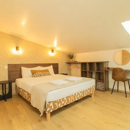 Afro Ethnic - & Spa, Nouveau, Atypique * Nîmes